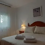 La Casita De La Piscina *